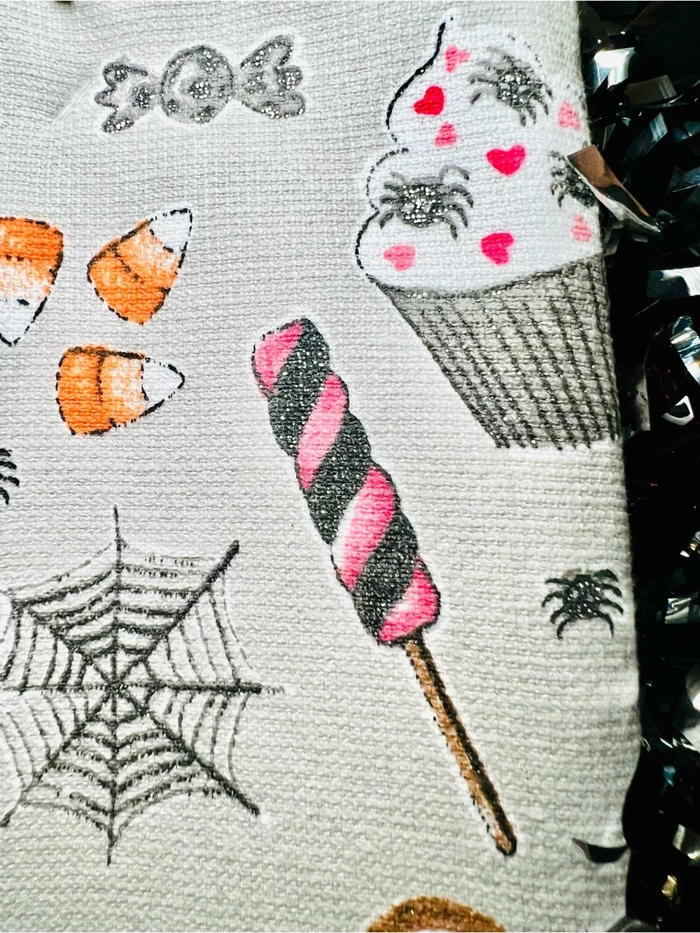 2 Halloween Sweets Kitchen Towels Candy Cookie Ghost Cupcake Donuts Glittered